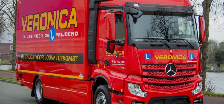 Dit zijn de verschillen tussen rijbewijs C, CE en C1
